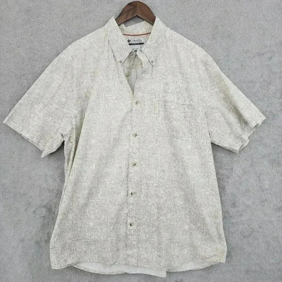 Columbia Men's Short Sleeve Button-Up Shirt XL Beige  12CT - Picture 1 of 7